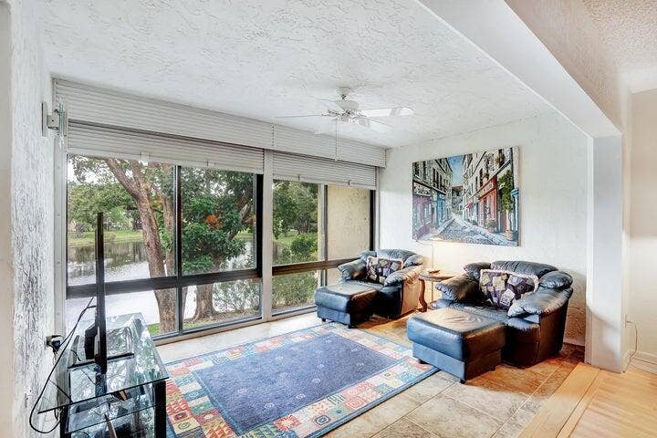14 Westgate Lane, #14D, Boynton Beach, FL 33436 14 D westgate sunroom