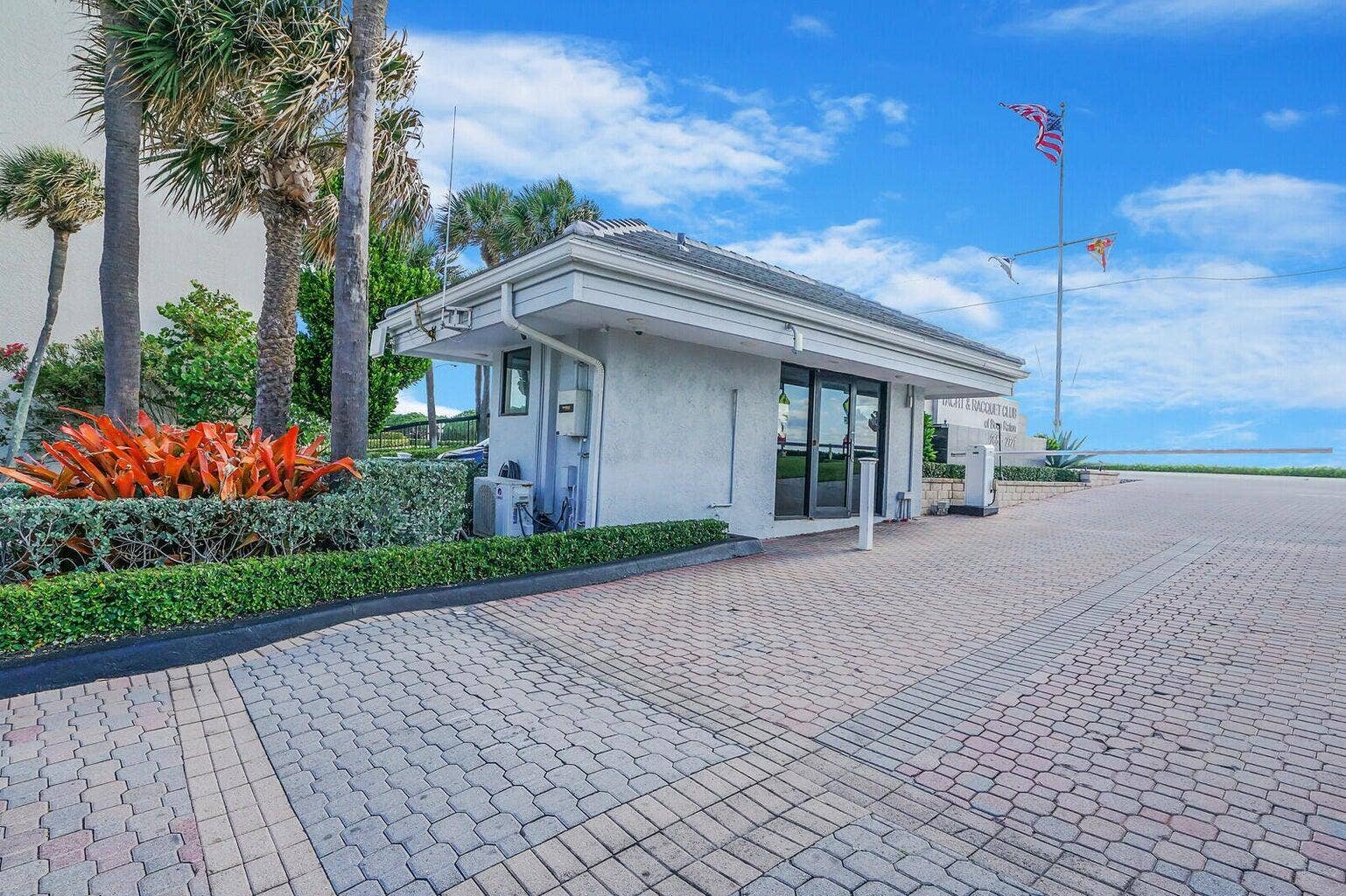 2697 N OCEAN, #F-403, Boca Raton, FL 33431 Community Entrance