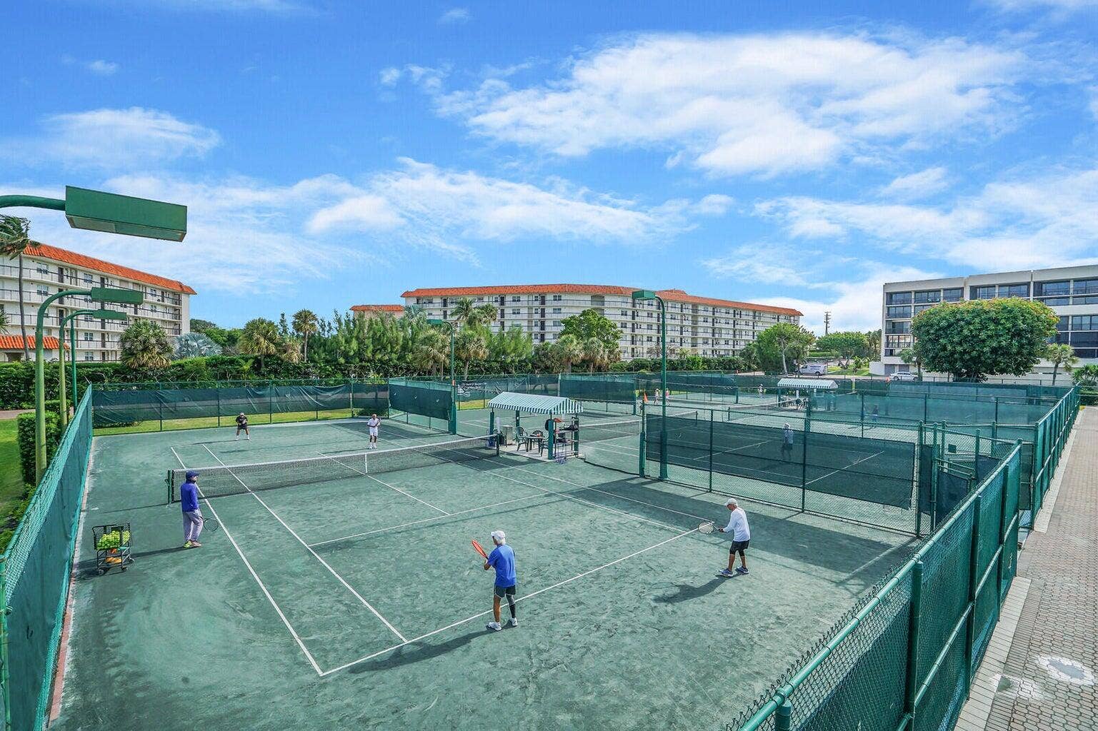 2697 N OCEAN, #F-403, Boca Raton, FL 33431 Tennis