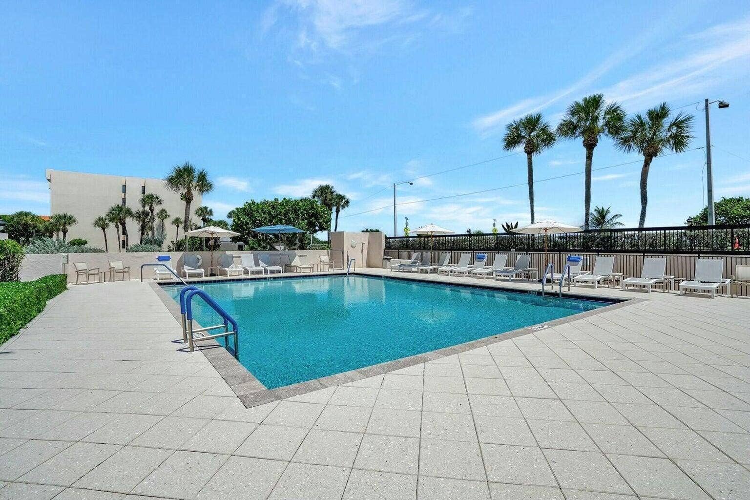 2697 N OCEAN, #F-403, Boca Raton, FL 33431 I Building Pool