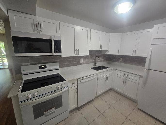 Property photo for 959 SE 2ND Avenue, #210, Deerfield Beach, FL