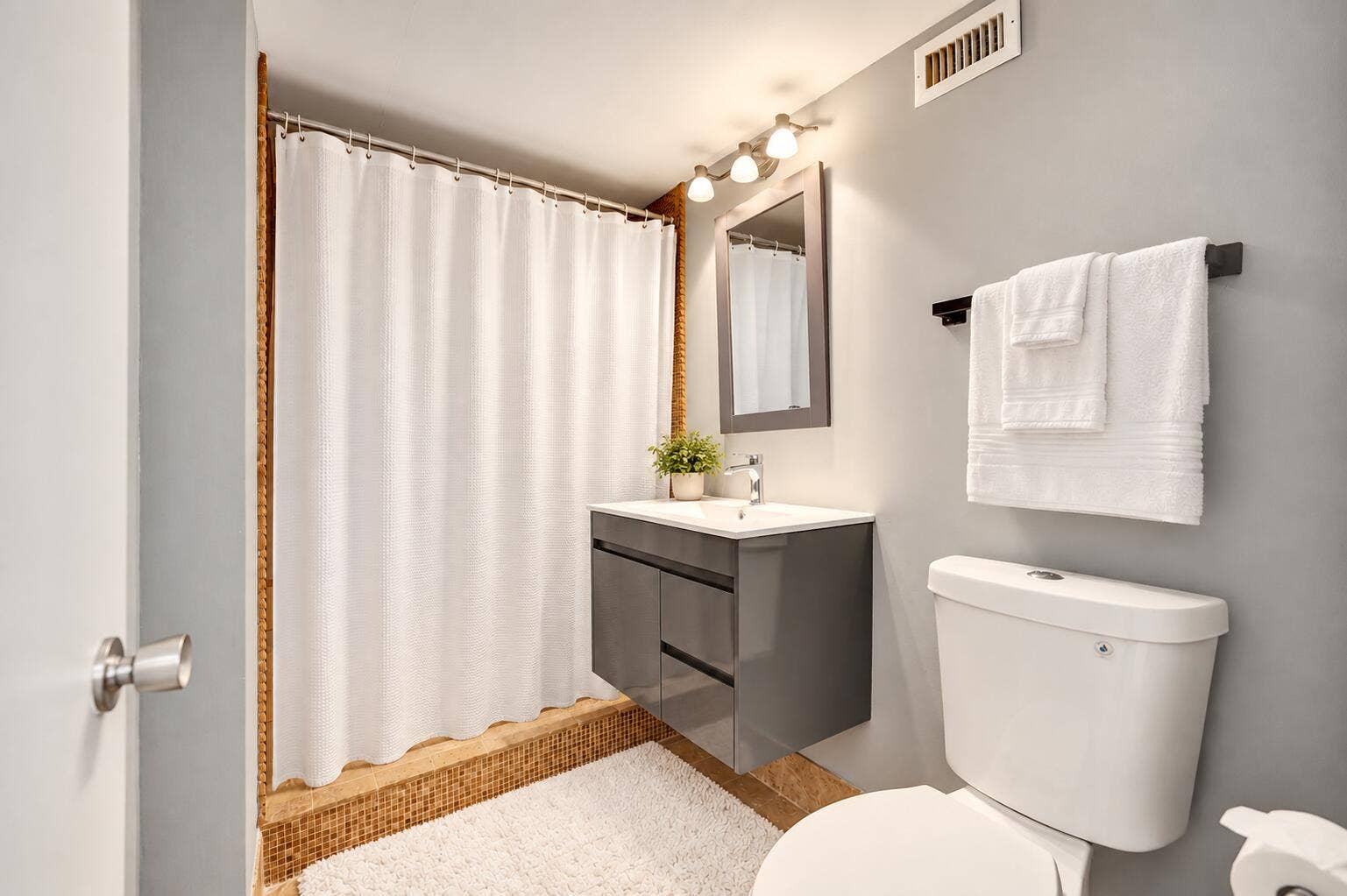 333 SUNSET Drive, #207, Fort Lauderdale, FL 33301 30