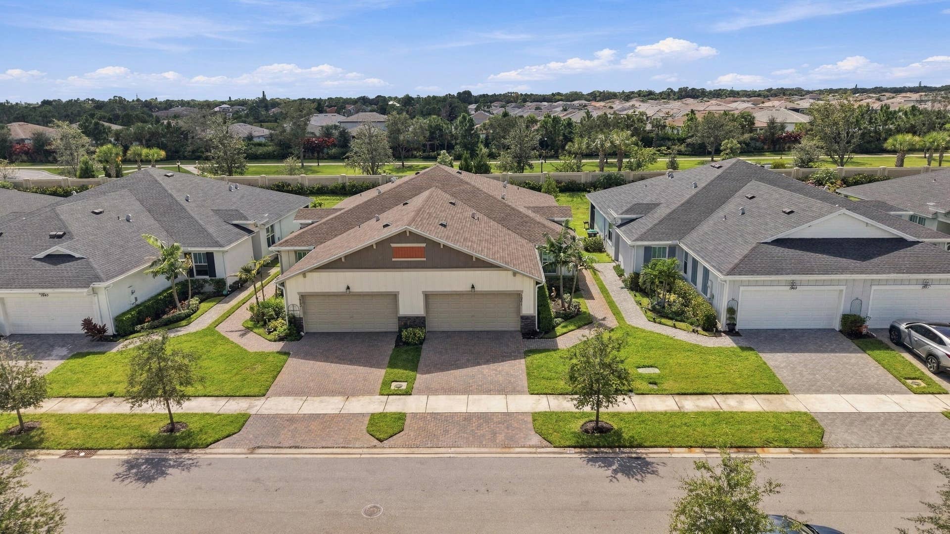 1961 SE Crosswood Way, Port St Lucie, FL 34984 39_dji_20261011012640_0101_d