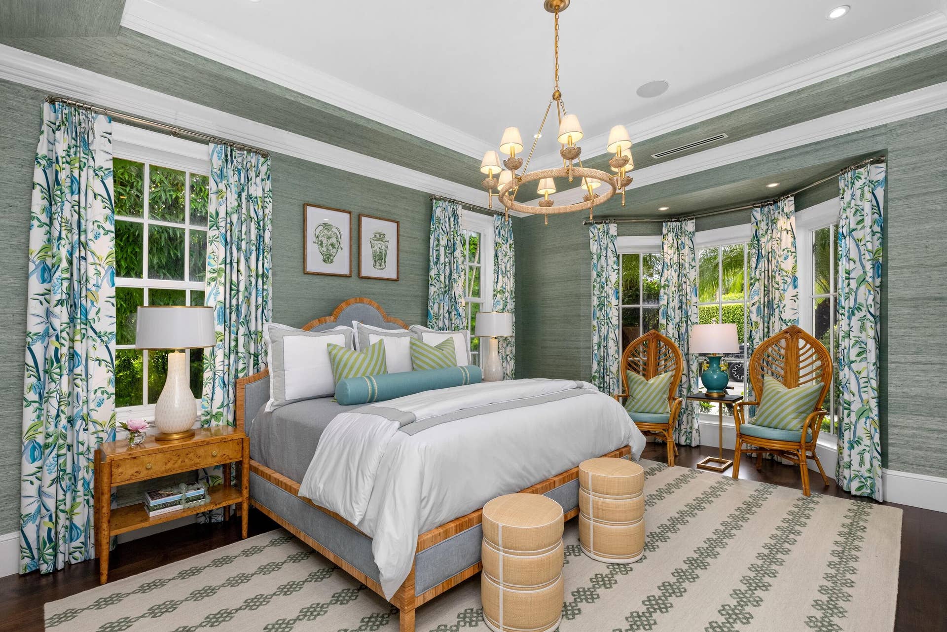 253 Jamaica Lane, Palm Beach, FL 33480 Guest Bed 1