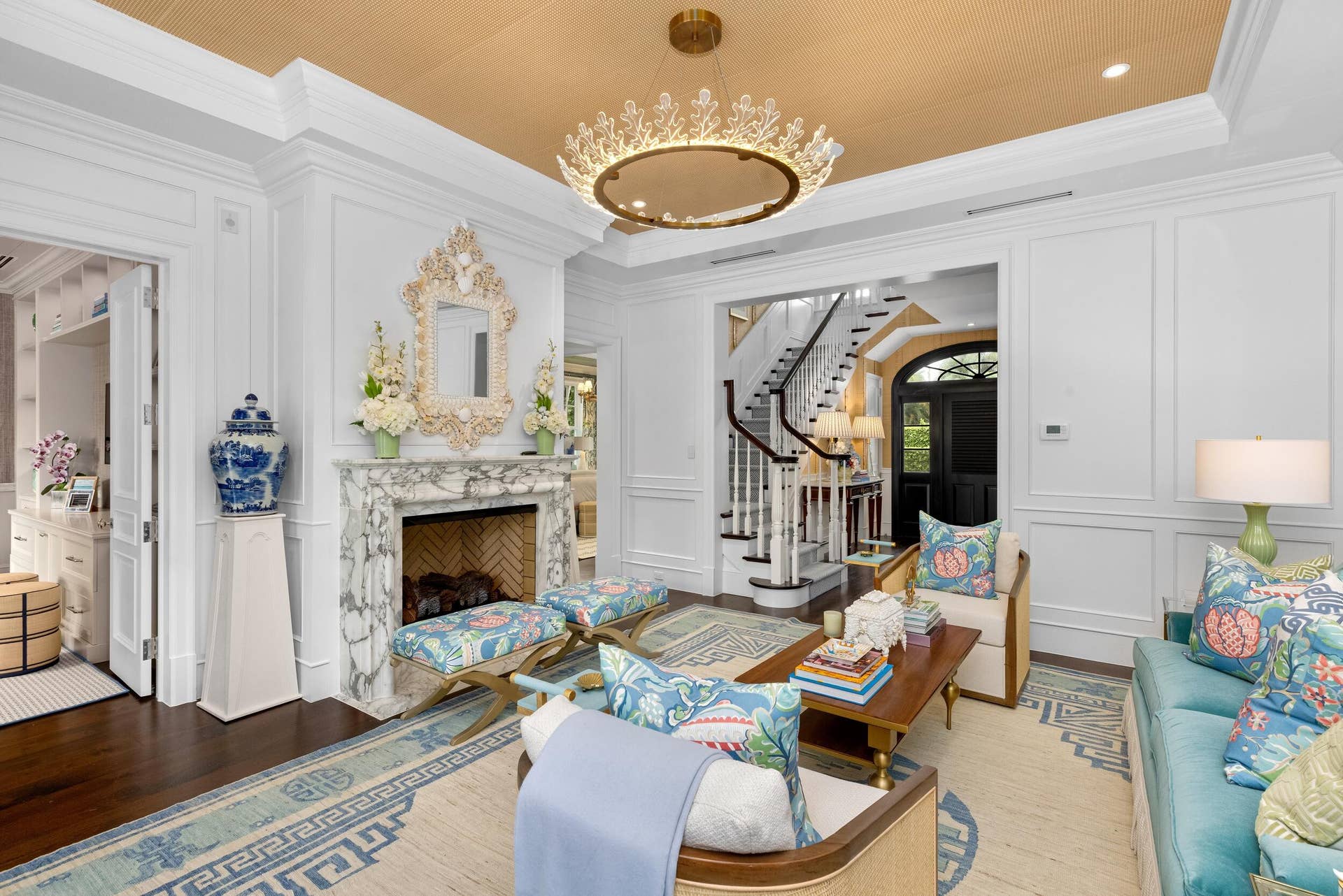 253 Jamaica Lane, Palm Beach, FL 33480 Living Room