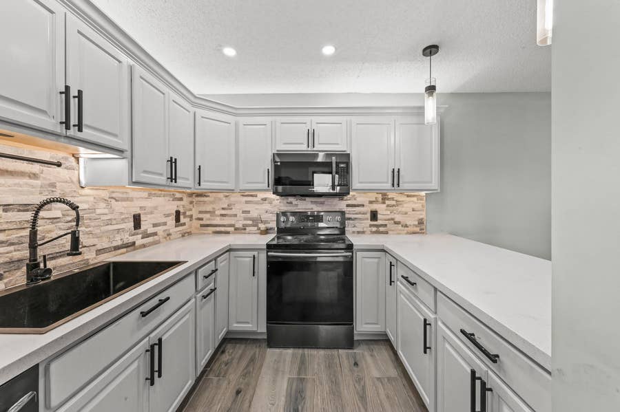 Property photo for 301 MIRAMAR Lane, #C1, Palm Beach Gardens, FL