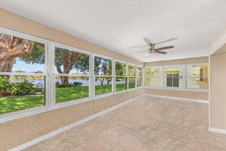 6347 Timberlakes Way, Delray Beach, FL 33484 Timberlake sunroom side lake view