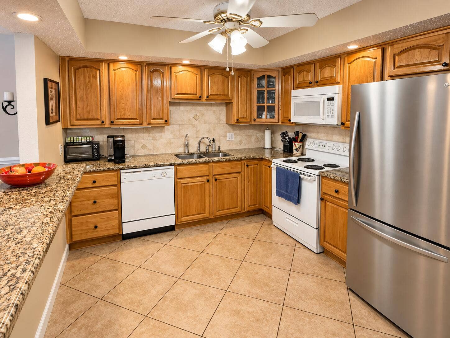 22765 SW 66TH Avenue, #104, Boca Raton, Boca Raton, FL 33428 Warm Oak and Granite Kitchen Interior