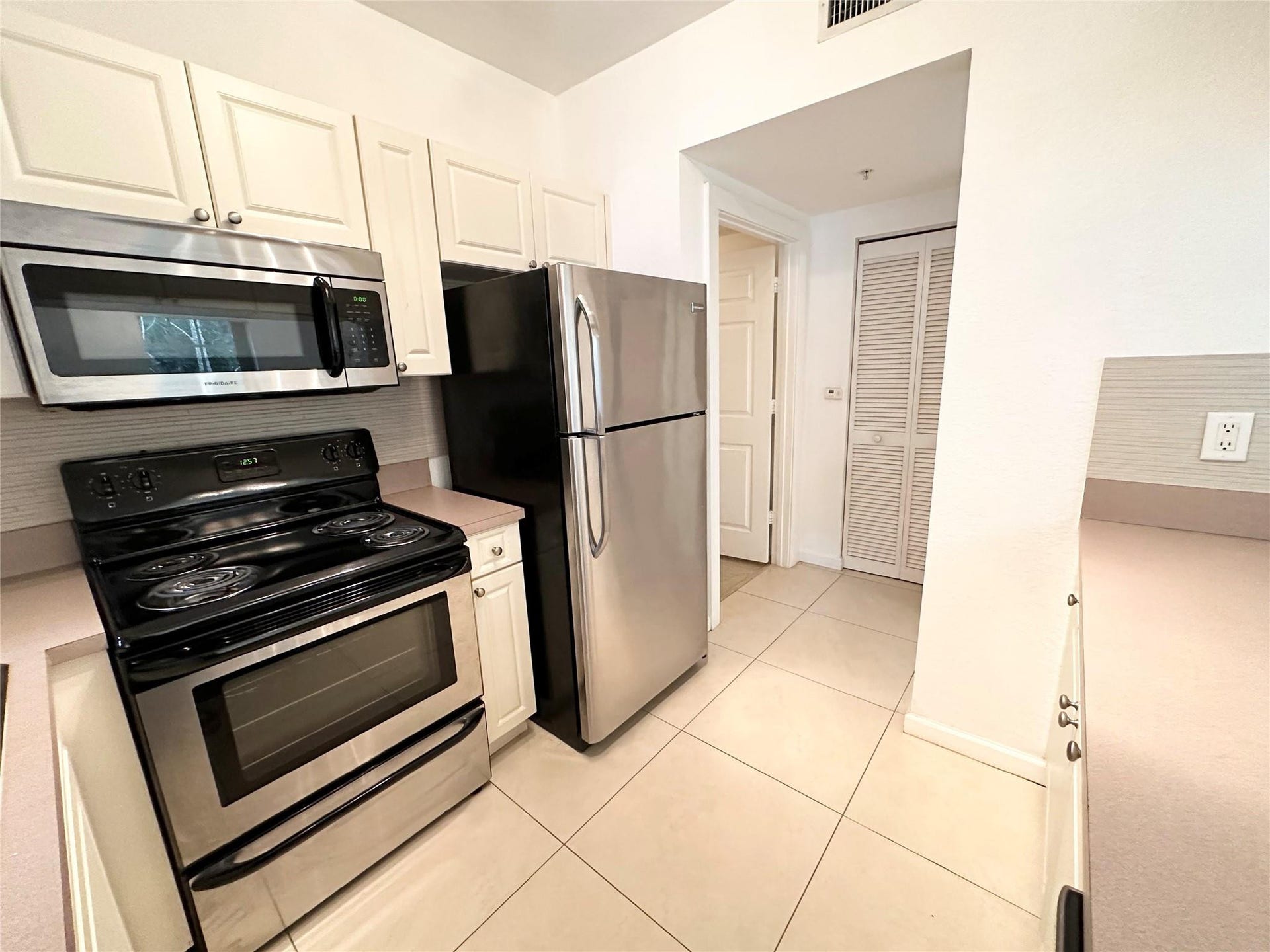 6778 W SAMPLE Road, #6778, Coral Springs, FL 33067 Photo 3