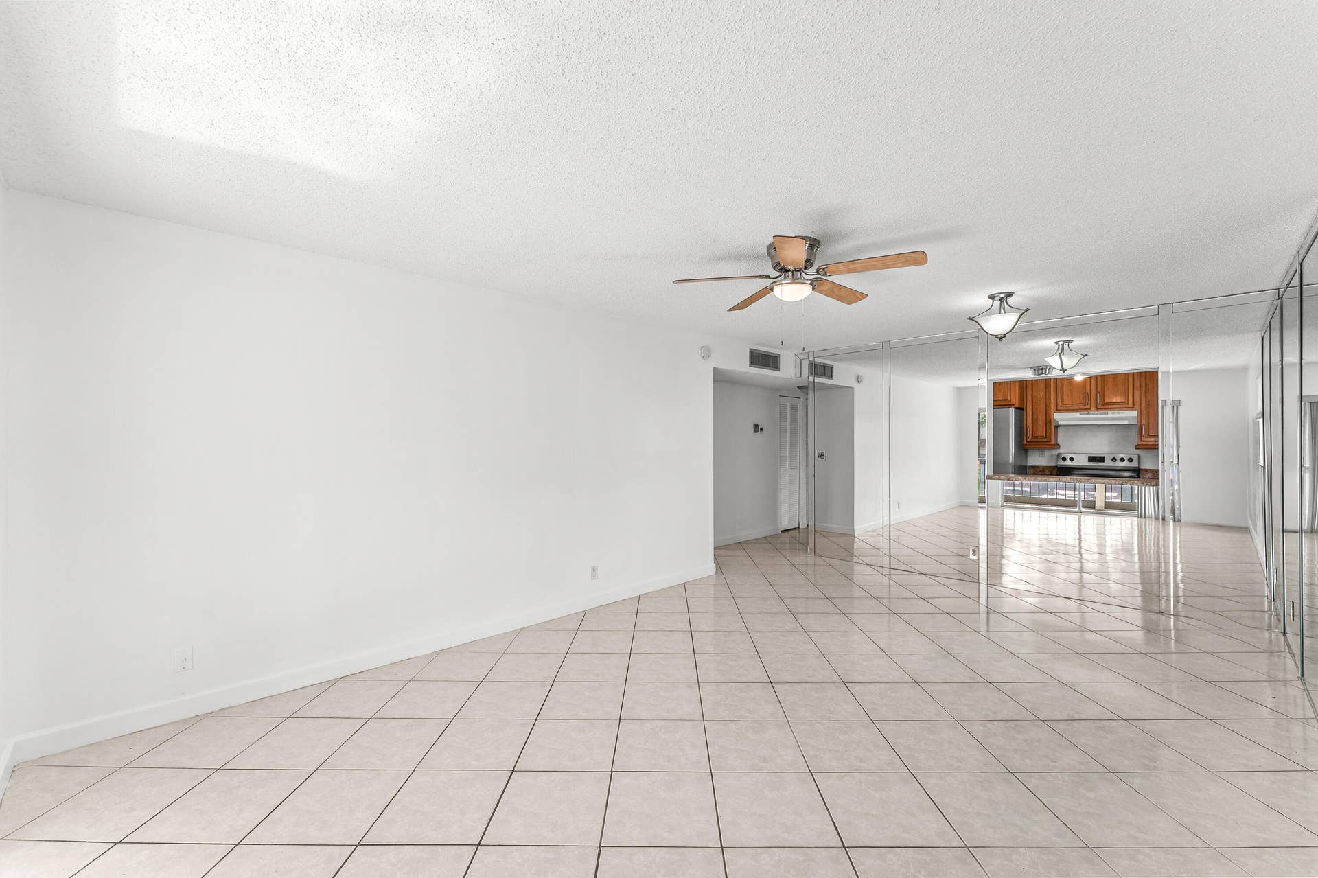 005-4148Northwest90thAvenue-201-CoralSpr