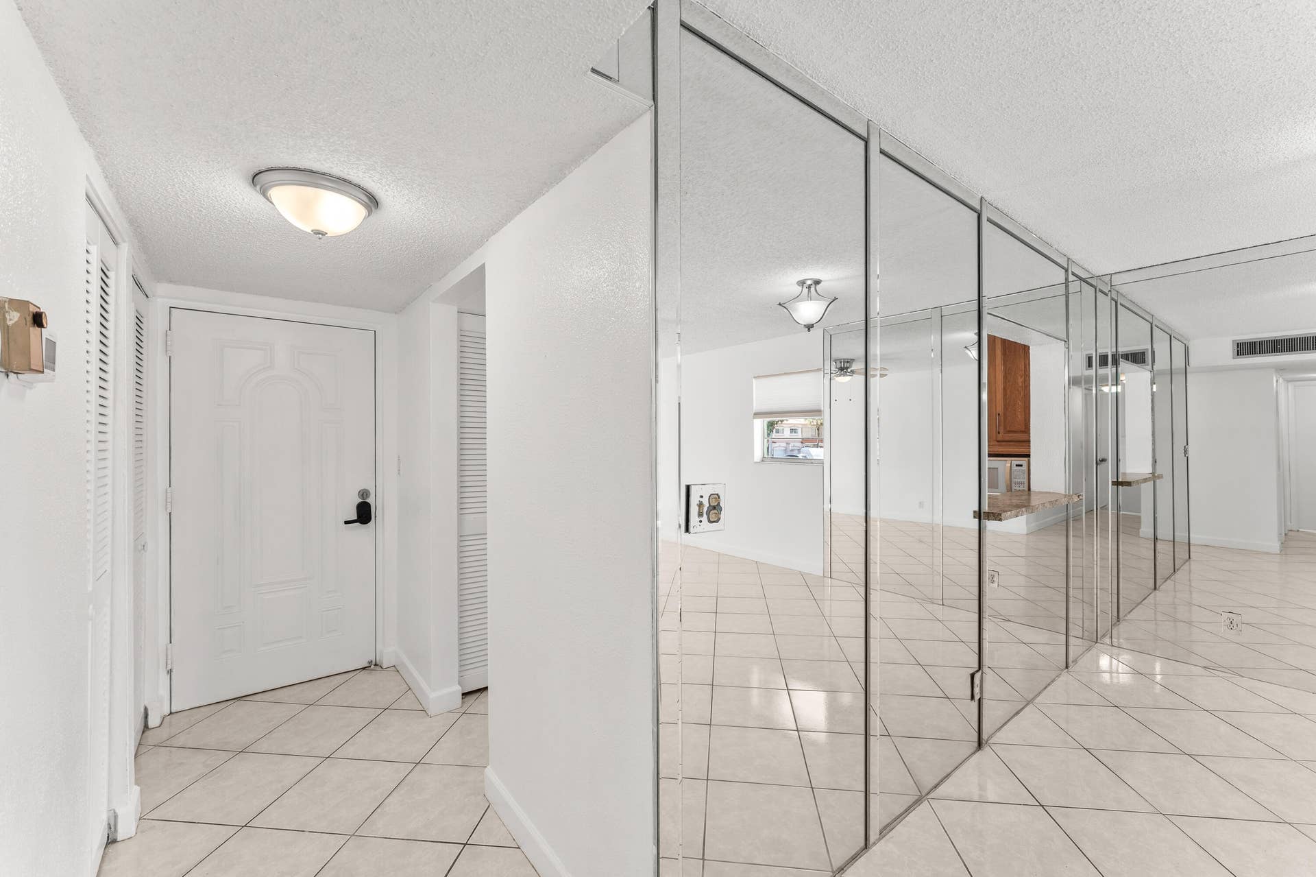 002-4148Northwest90thAvenue-201-CoralSpr