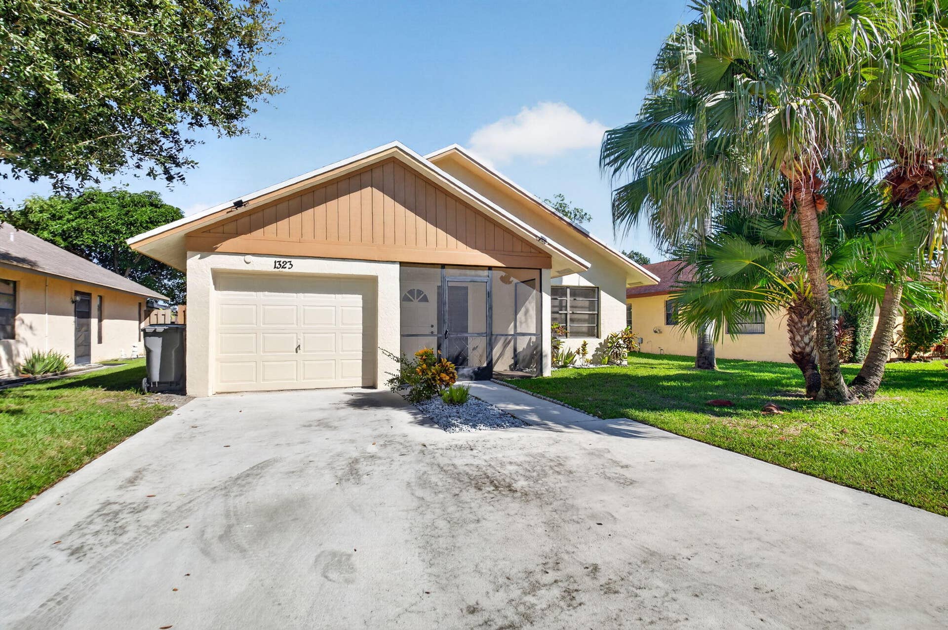 1323 Summit Run Circle, West Palm Beach, FL 33415 58-web-or-mls-DSC_9317