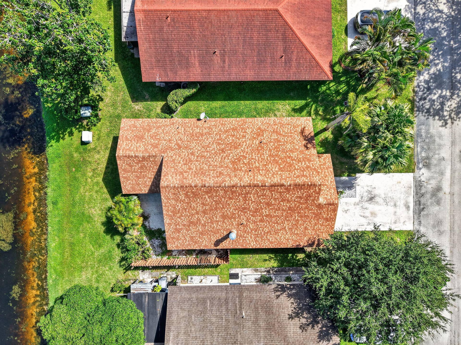 1323 Summit Run Circle, West Palm Beach, FL 33415 52-web-or-mls-DJI_20261012113734_0128_D