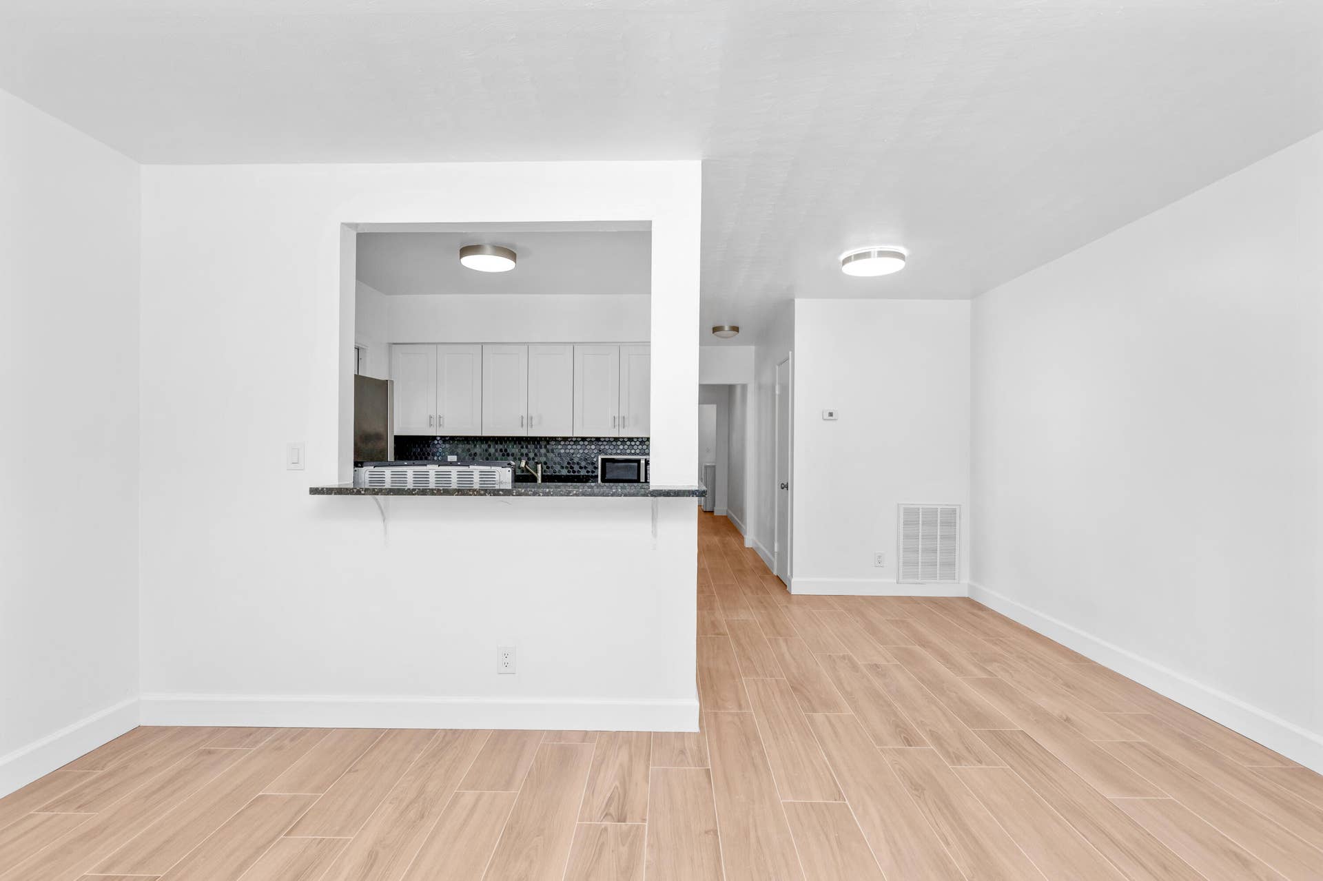1134 NE 16th Terrace, Fort Lauderdale, Fort Lauderdale, FL 33304 1I6A7000