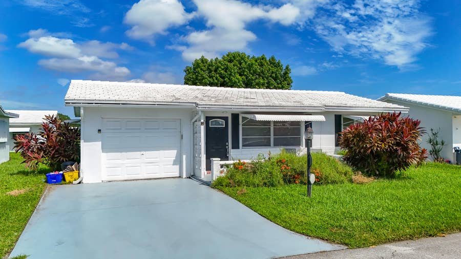 Property photo for 813 SW 5TH Court, Boynton Beach, FL