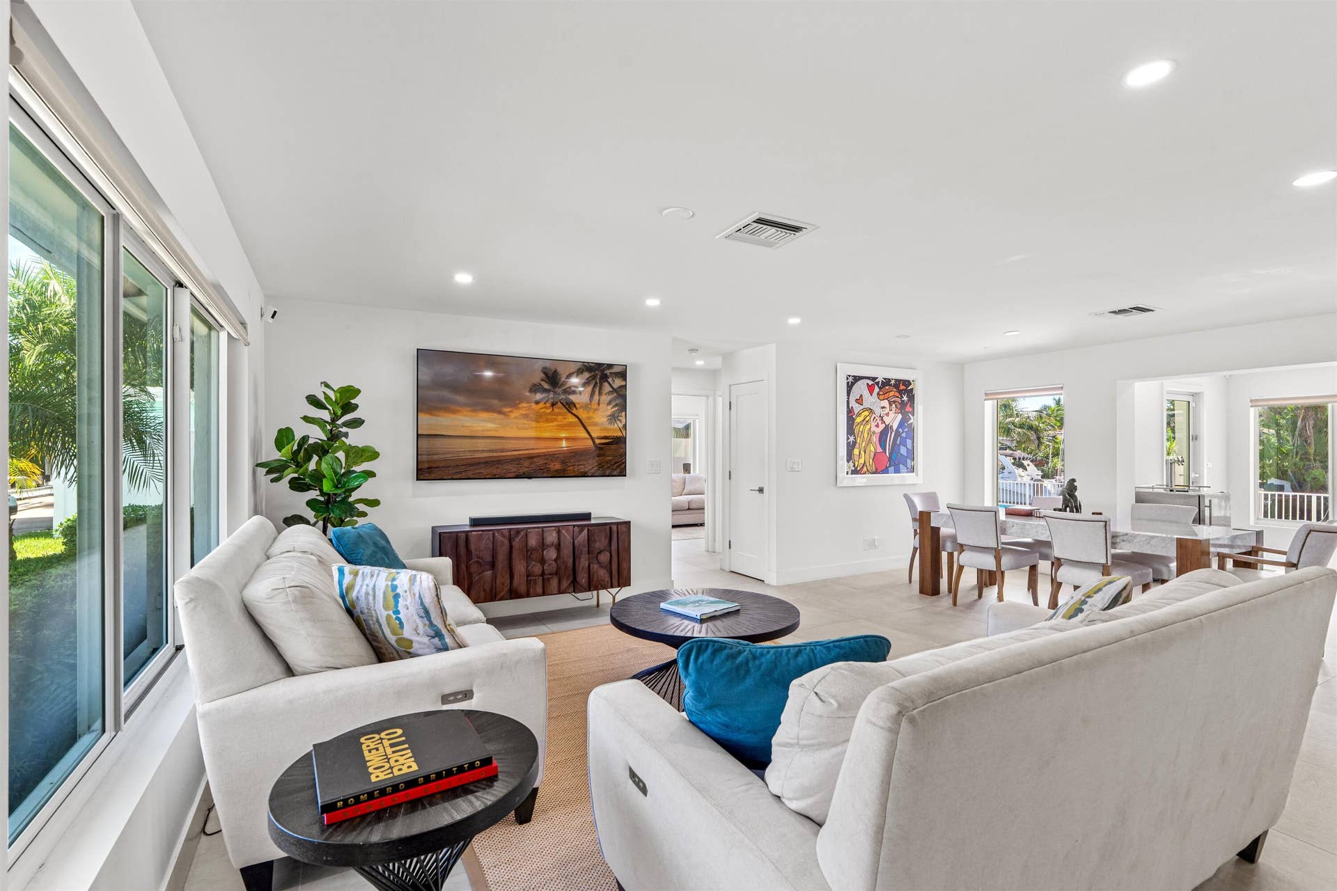 120 SE 12th Court, Pompano Beach, FL 33060 LIVING_ROOM_ANGLE