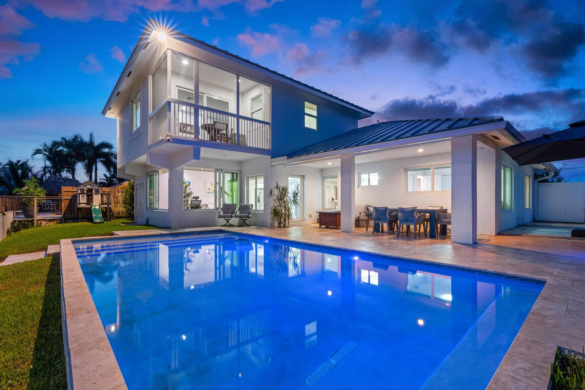 120 SE 12th Court, Pompano Beach, FL 33060 POOL_TO_REAR_ANGLE_LEFT_SUNSET