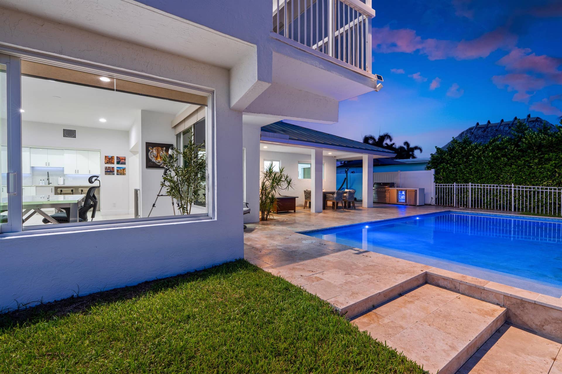 120 SE 12th Court, Pompano Beach, FL 33060 POOL_TO_REAR_ANGLE_RIGHT_SUNSET