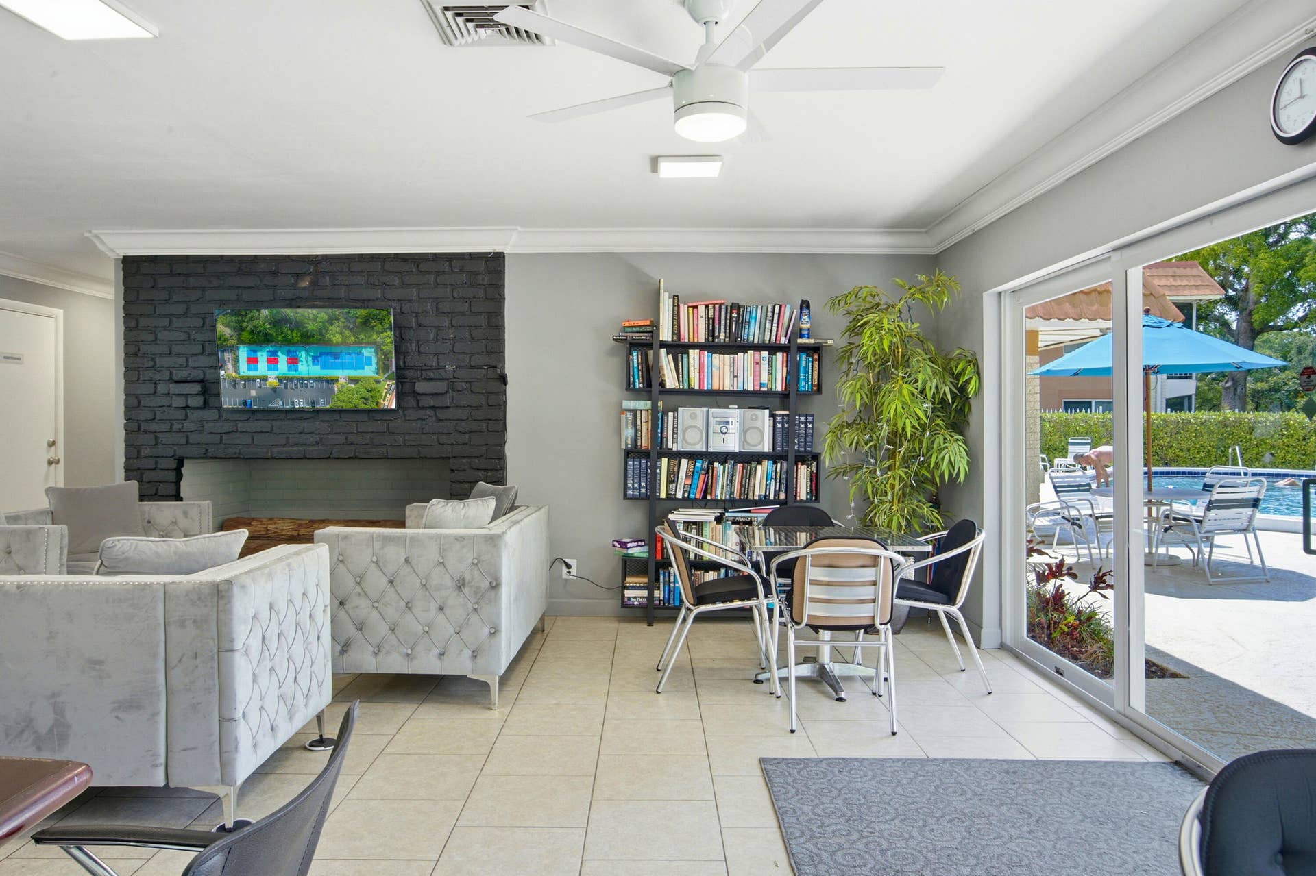 119 NE 19th Court, #G216, Wilton Manors, FL 33305 DSC00647-Edit