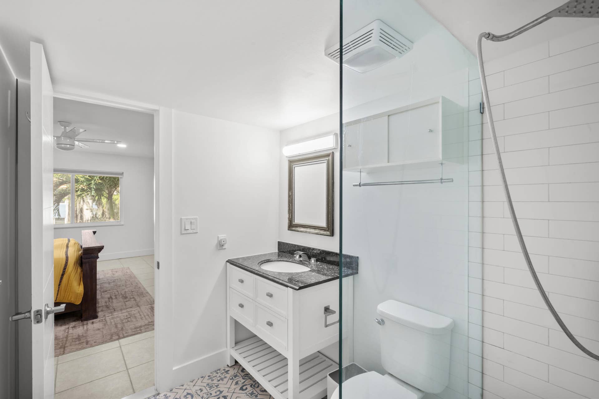 119 NE 19th Court, #G216, Wilton Manors, FL 33305 DSC05543