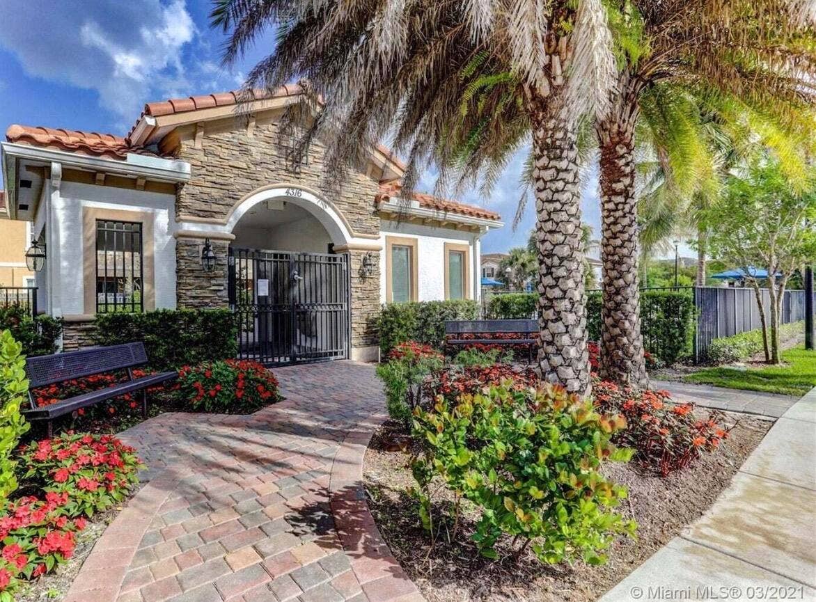 5258 Ashley River Road, West Palm Beach, West Palm Beach, FL 33417 IMG_1343