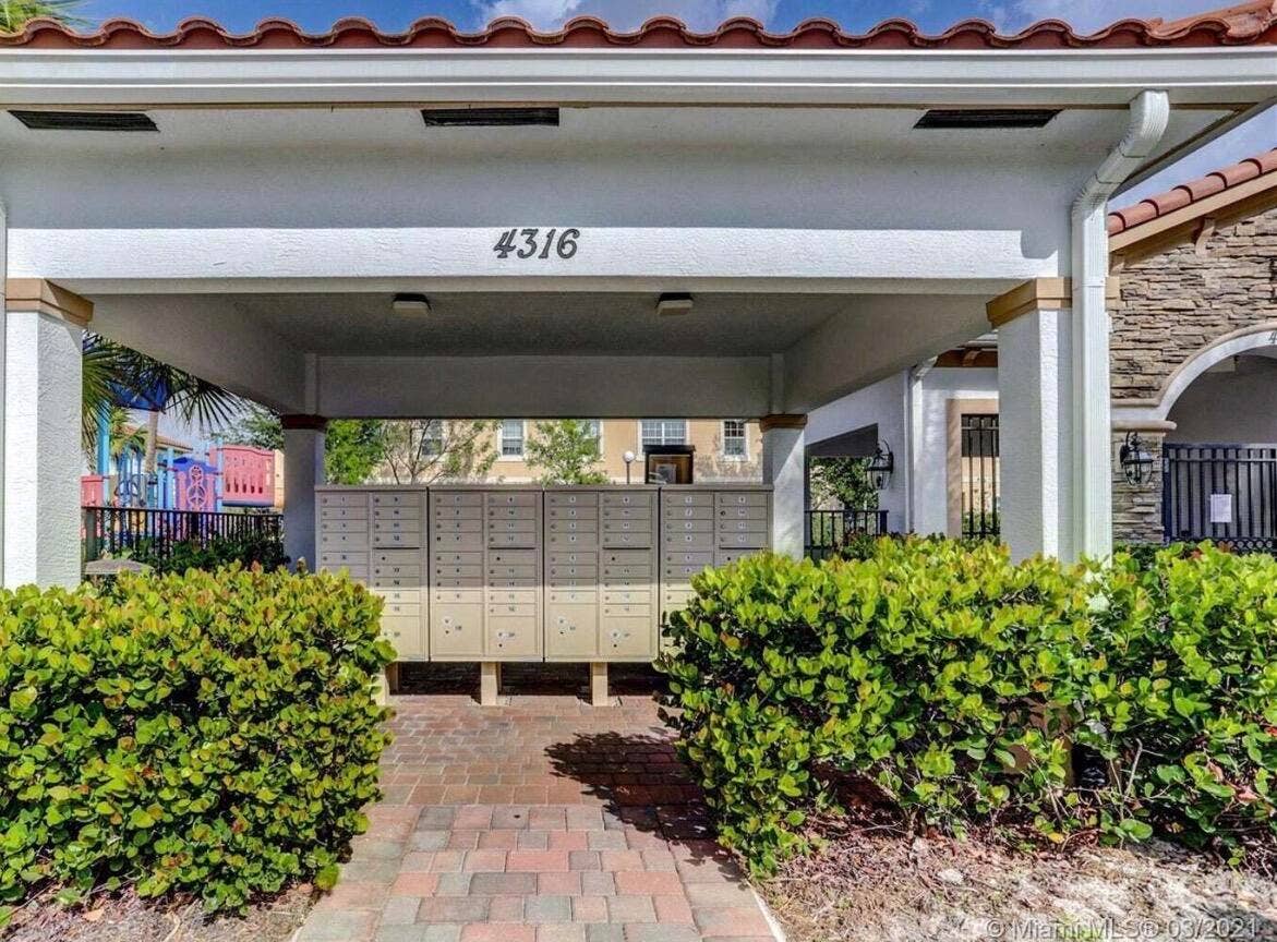 5258 Ashley River Road, West Palm Beach, West Palm Beach, FL 33417 IMG_1344