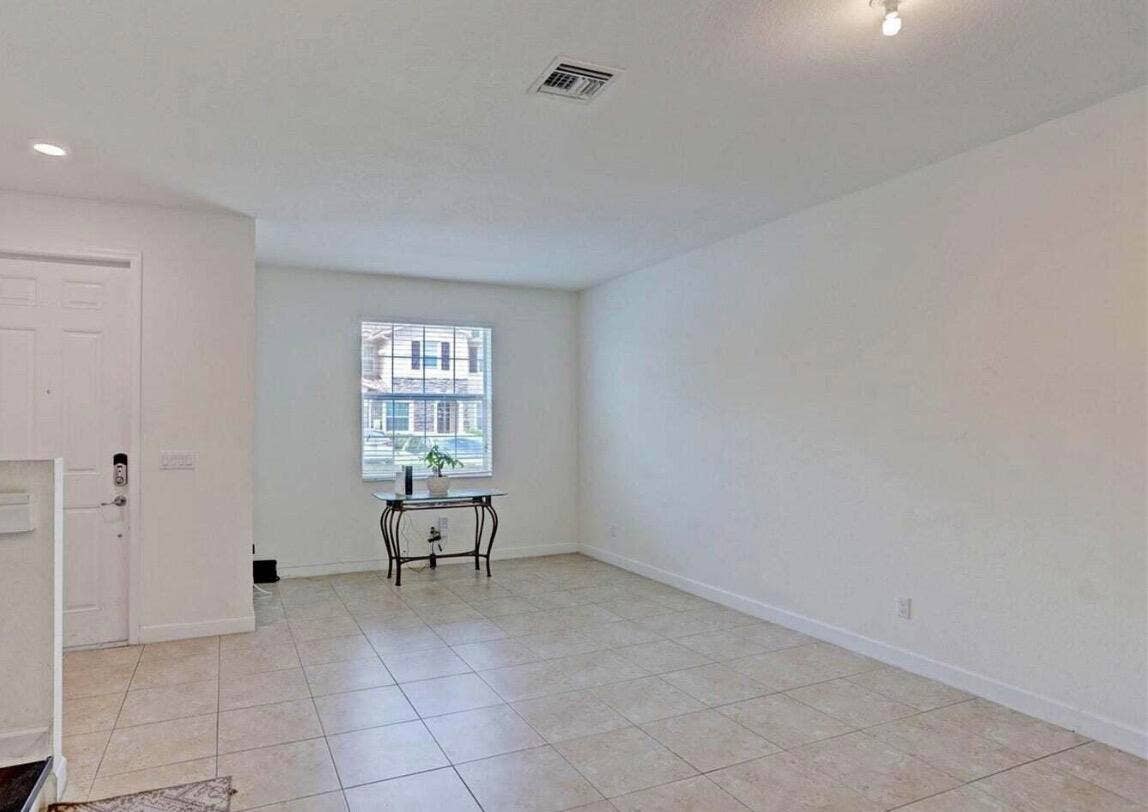 5258 Ashley River Road, West Palm Beach, West Palm Beach, FL 33417 IMG_1387