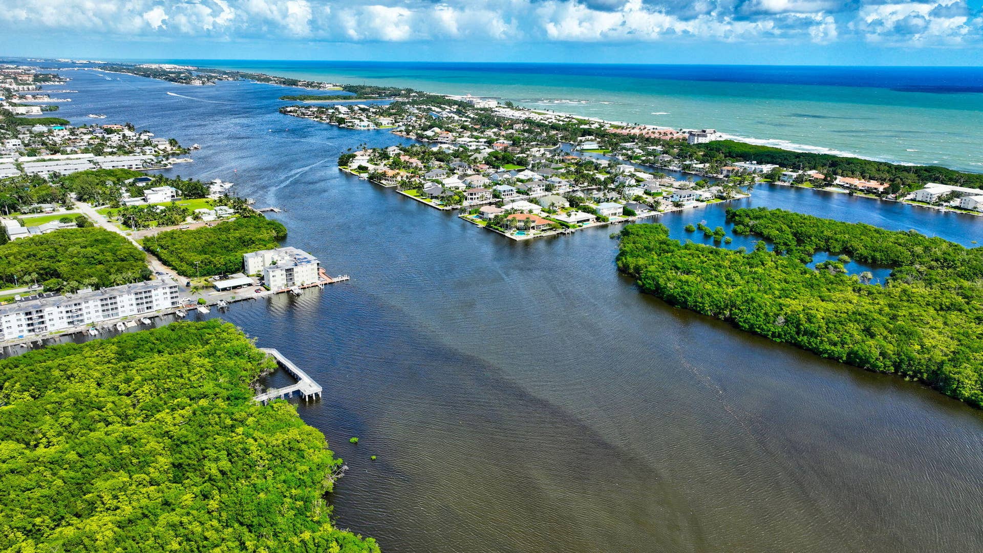 100 NE 6th Street, Boynton Beach, FL 33435 66-web-or-mls-DJI_0936_37_38_39_40