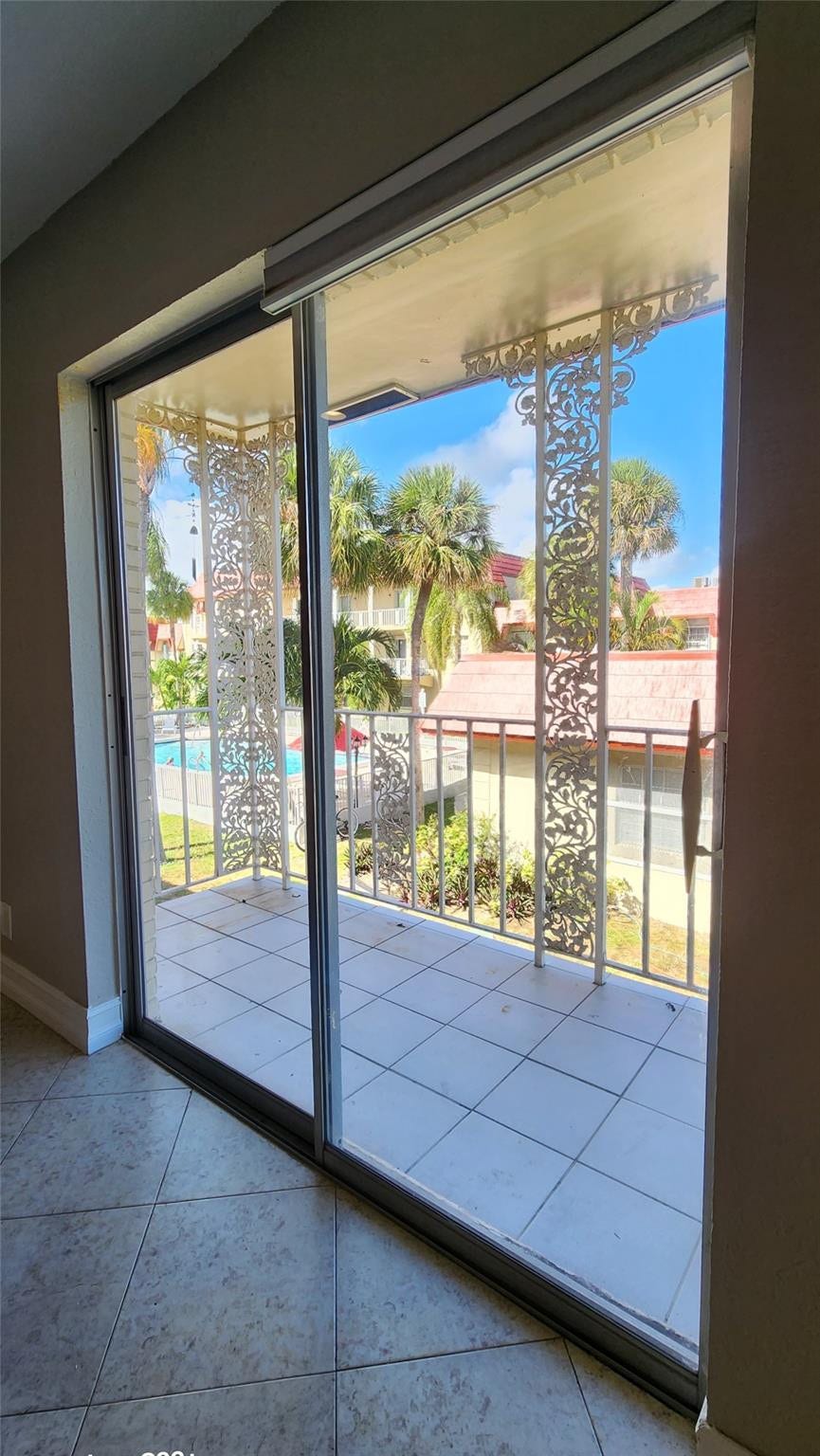 501 SE 8th Street, Deerfield Beach, FL 33441 Photo 9