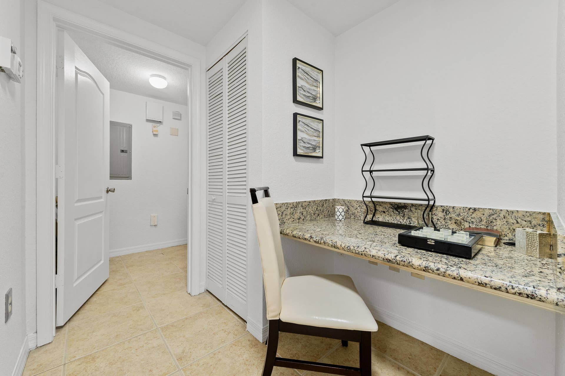 140 SW Peacock Boulevard, #21-103, Port St Lucie, FL 34986 dsc_4634