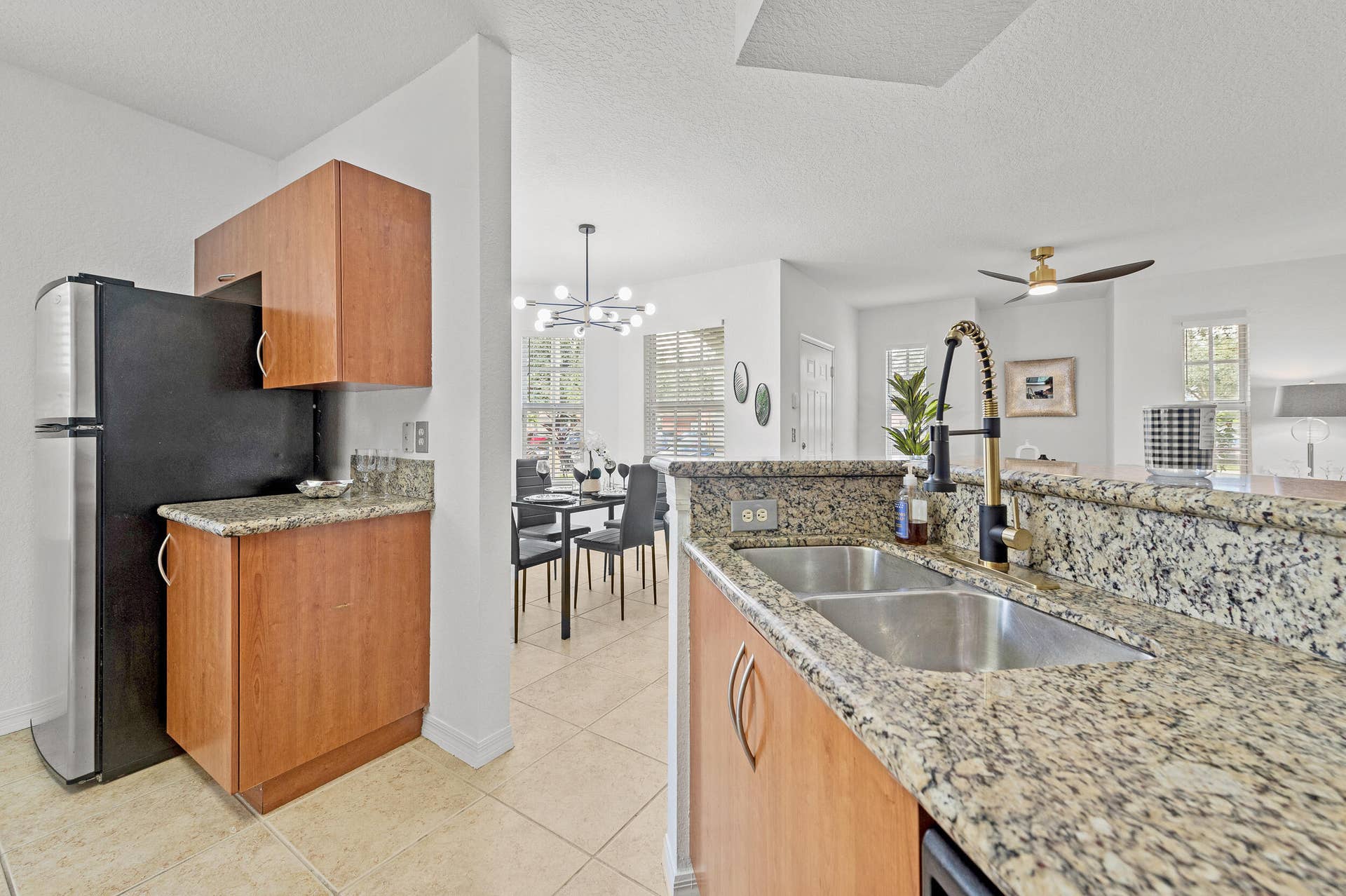 140 SW Peacock Boulevard, #21-103, Port St Lucie, FL 34986 dsc_4584