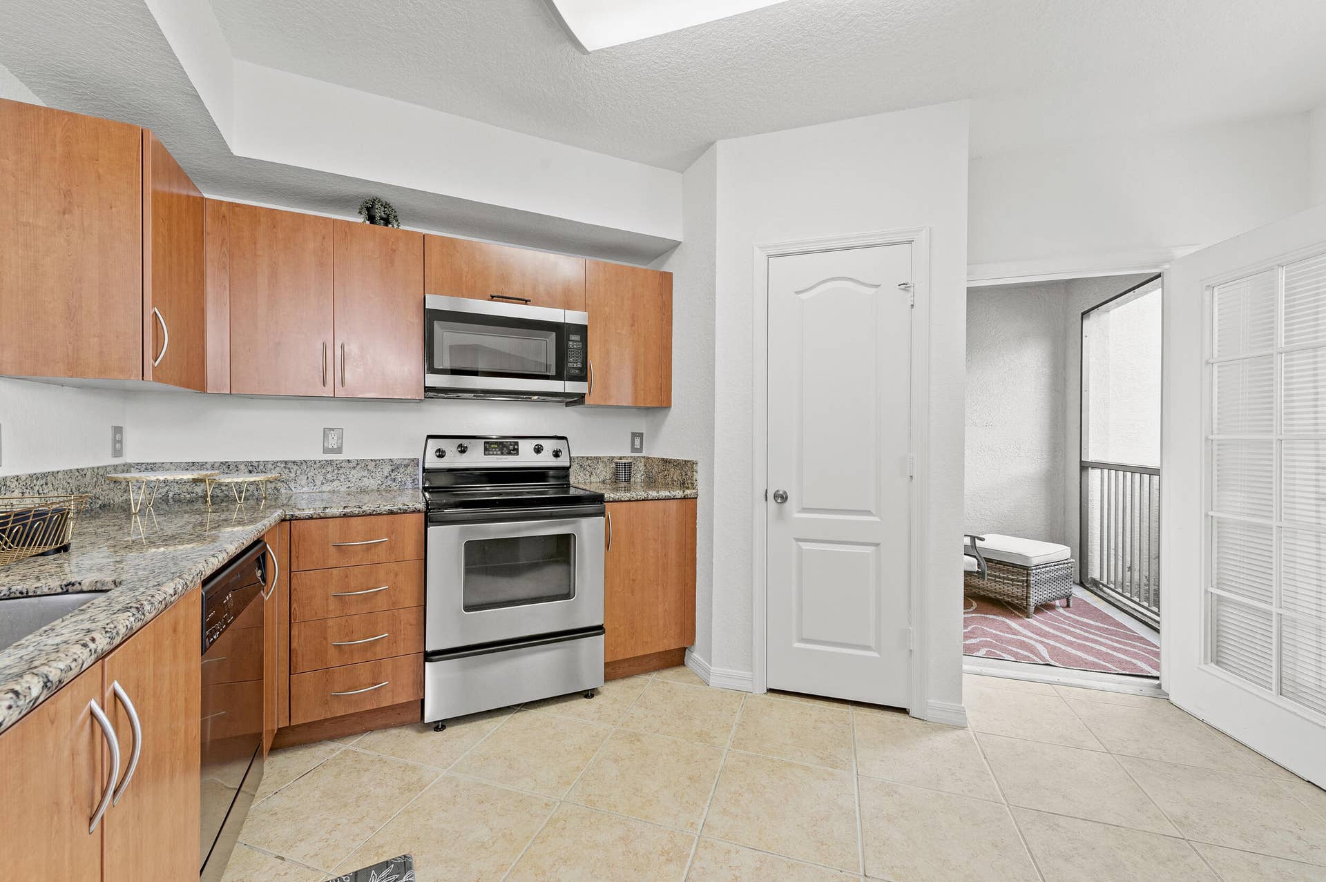 140 SW Peacock Boulevard, #21-103, Port St Lucie, FL 34986 dsc_4579