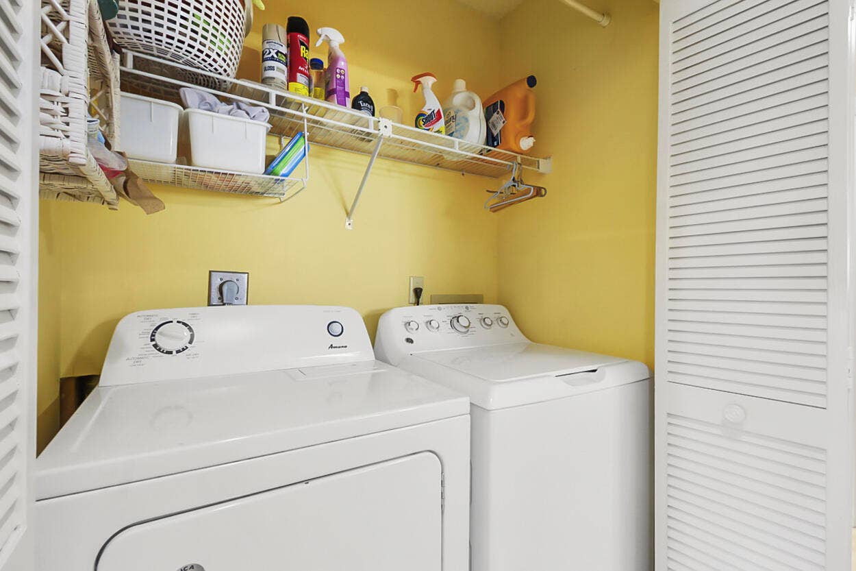 10691 SE JUPITER NARROWS Drive, Hobe Sound, FL 33455 Leth W Dryer