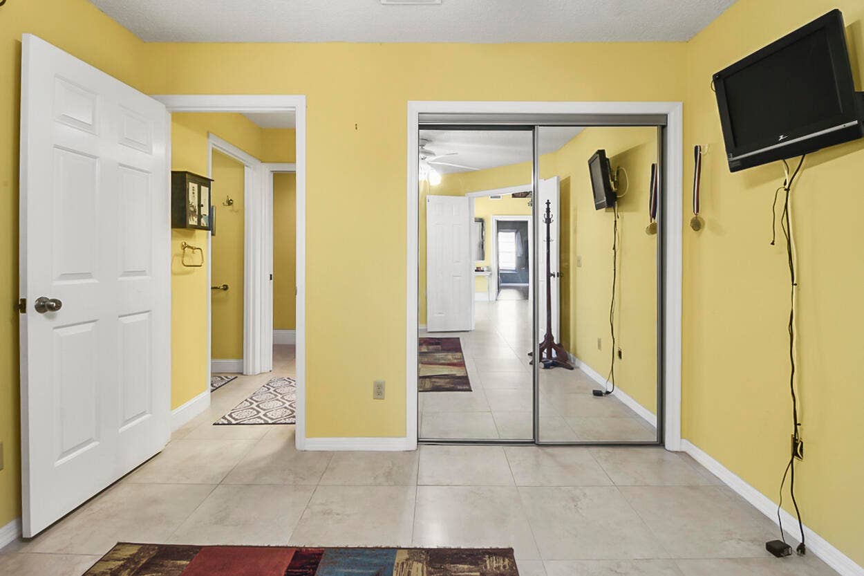 10691 SE JUPITER NARROWS Drive, Hobe Sound, FL 33455 Leth Second Bed 3