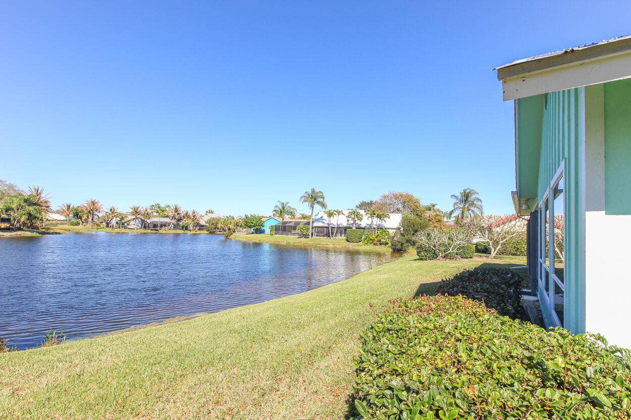 10691 SE JUPITER NARROWS Drive, Hobe Sound, FL 33455 leth Exterior Back Large Lake