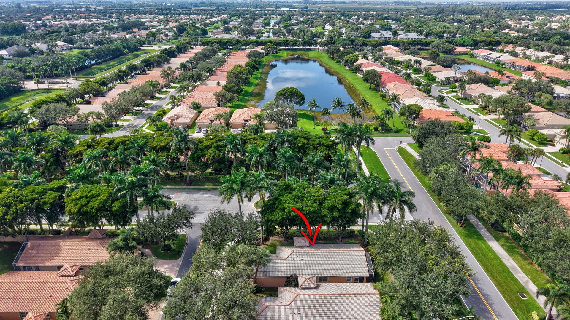 7299 Vía Genova, Delray Beach, FL 33446 40-web-or-mls-DJI_20261012135943_0257_D_
