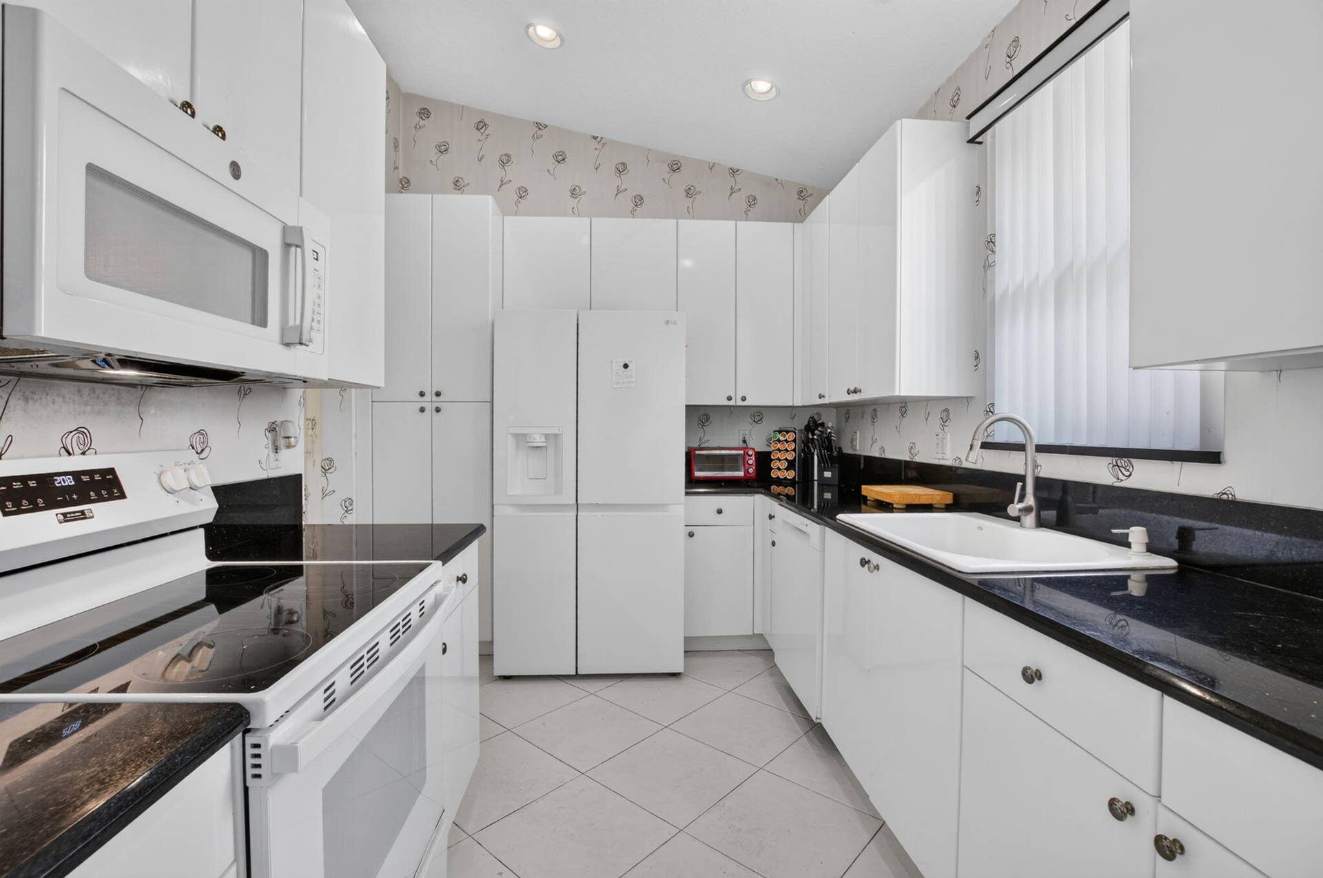 7299 Vía Genova, Delray Beach, FL 33446 11-web-or-mls-DSC_8947