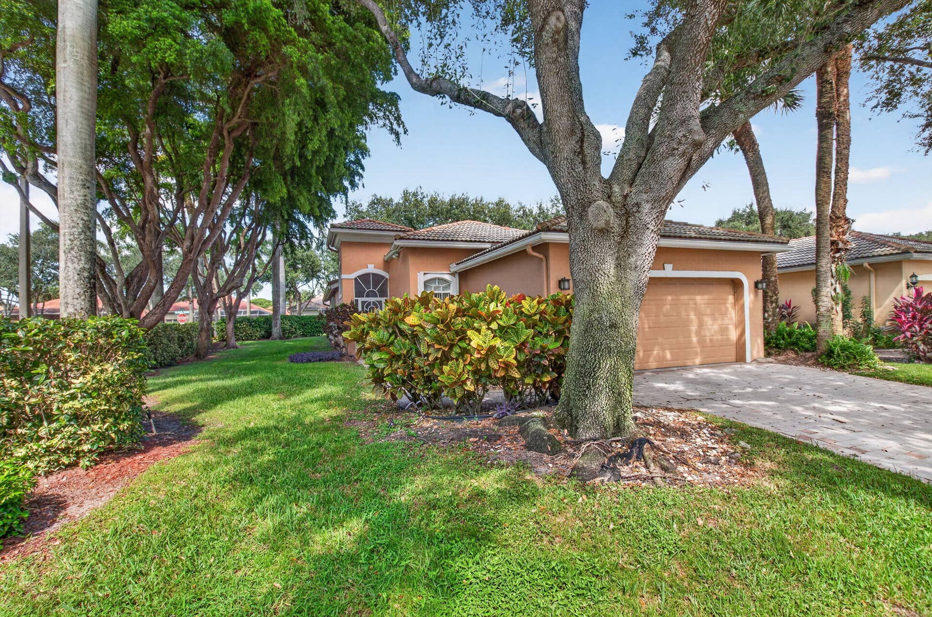 7299 Vía Genova, Delray Beach, FL 33446 3-web-or-mls-DSC_8877