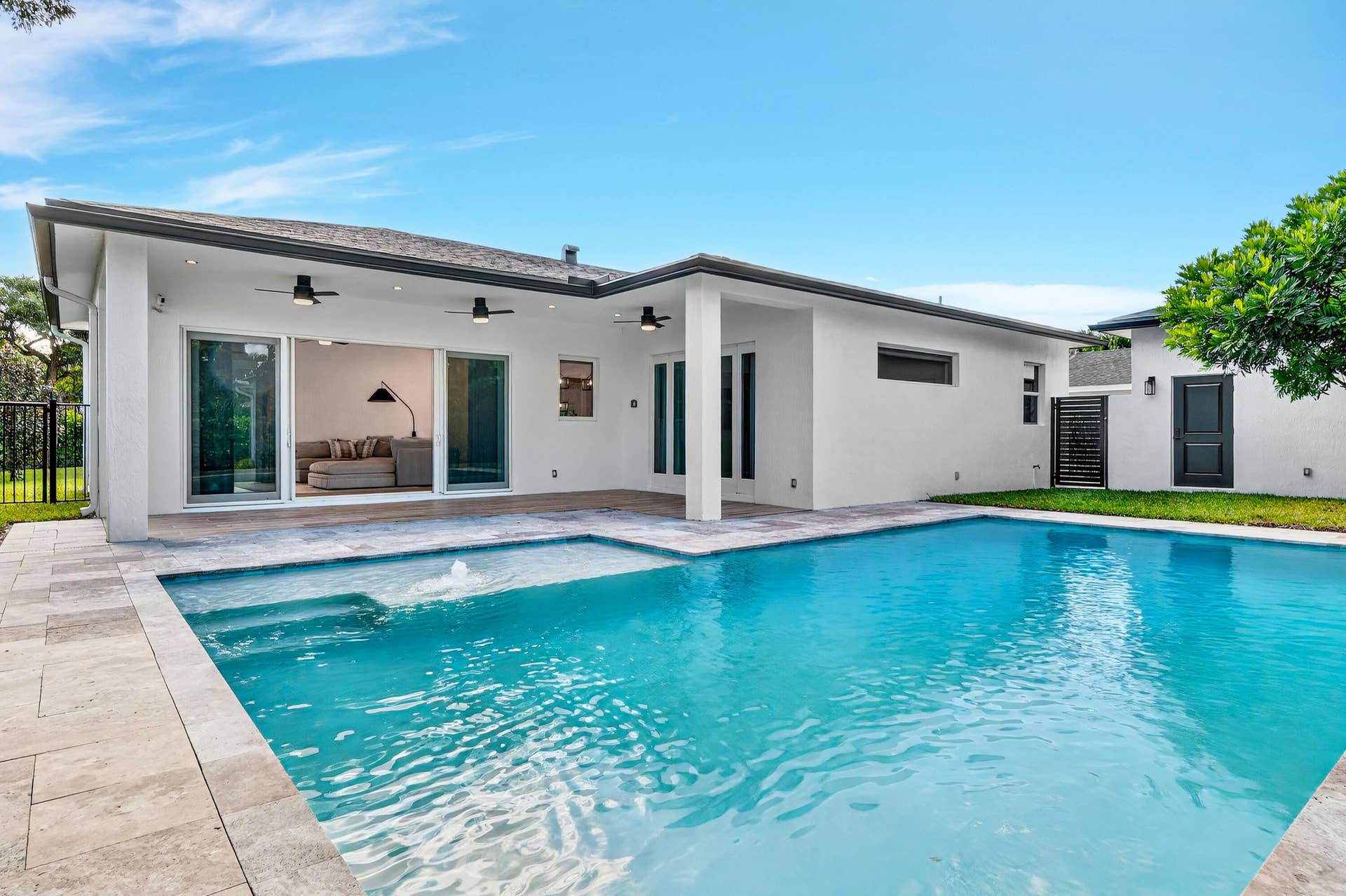 301 Pilgrim Road, West Palm Beach, FL 33405 301-PILGRIM-ROAD-33401-054