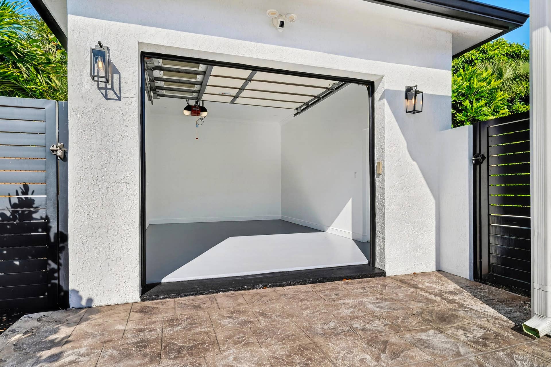 301 Pilgrim Road, West Palm Beach, FL 33405 301-PILGRIM-ROAD-33401-065