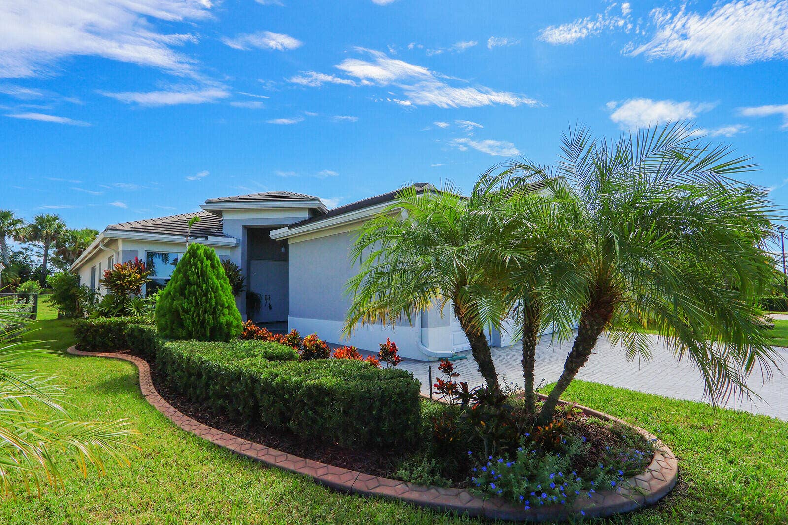11917 SW SEAHORSE SPRINGS Terrace, Port St Lucie, FL 34987 25_IMG_3567_mls