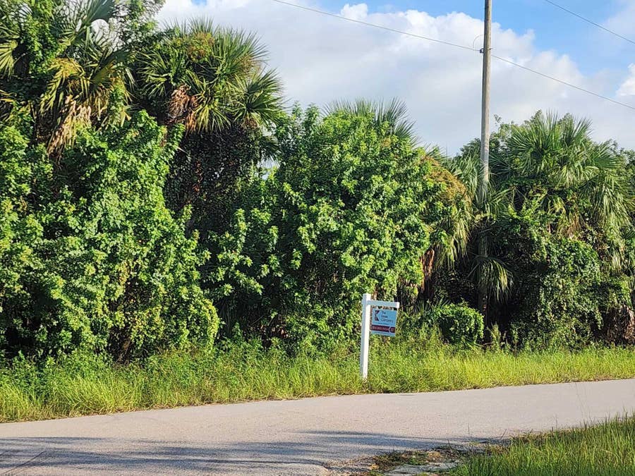 Property photo for 539 OSAGE Avenue S, Lehigh Acres, FL