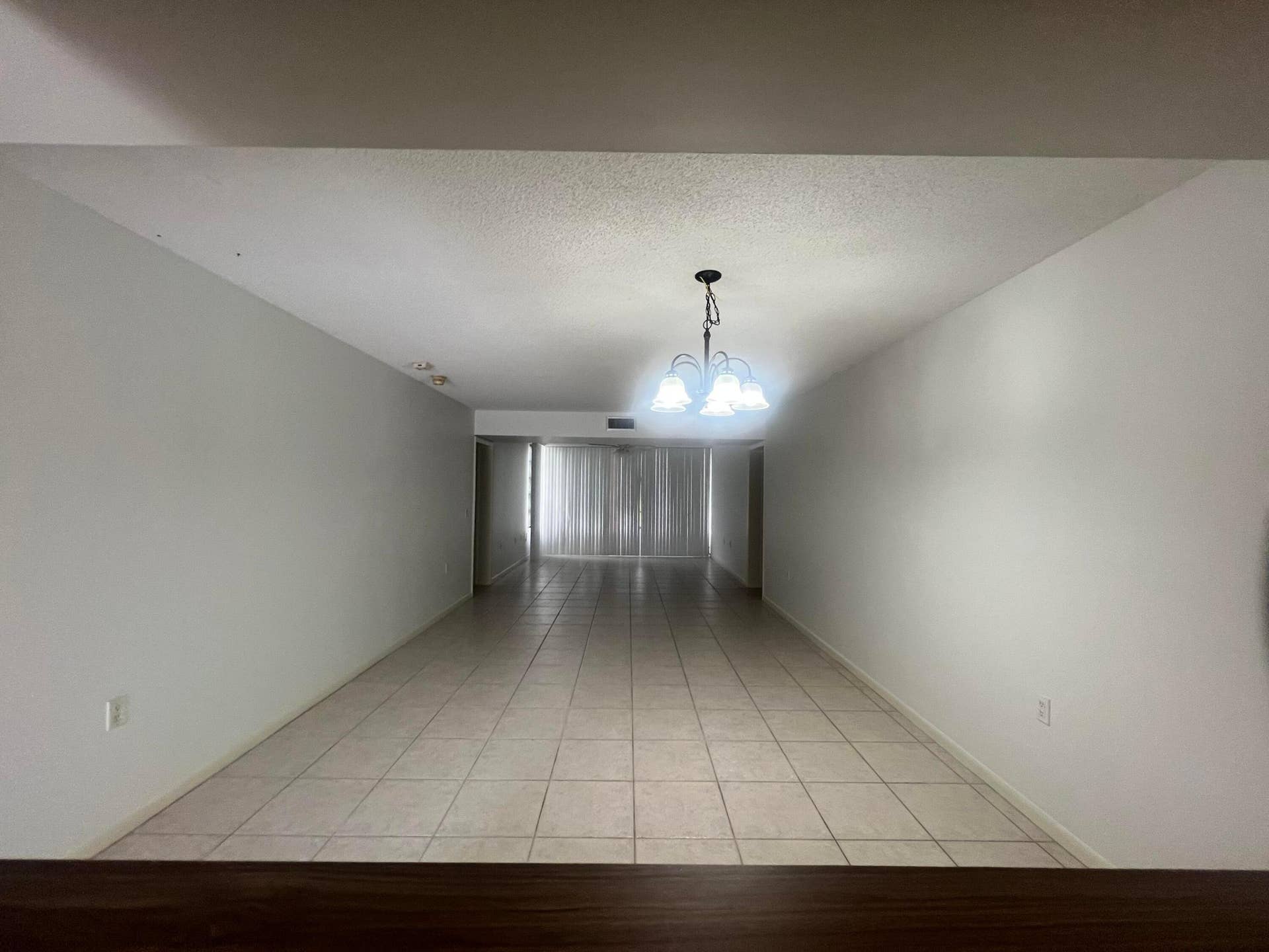 3636 WHITEHALL Drive, #103, West Palm Beach, West Palm Beach, FL 33401 IMG_7378