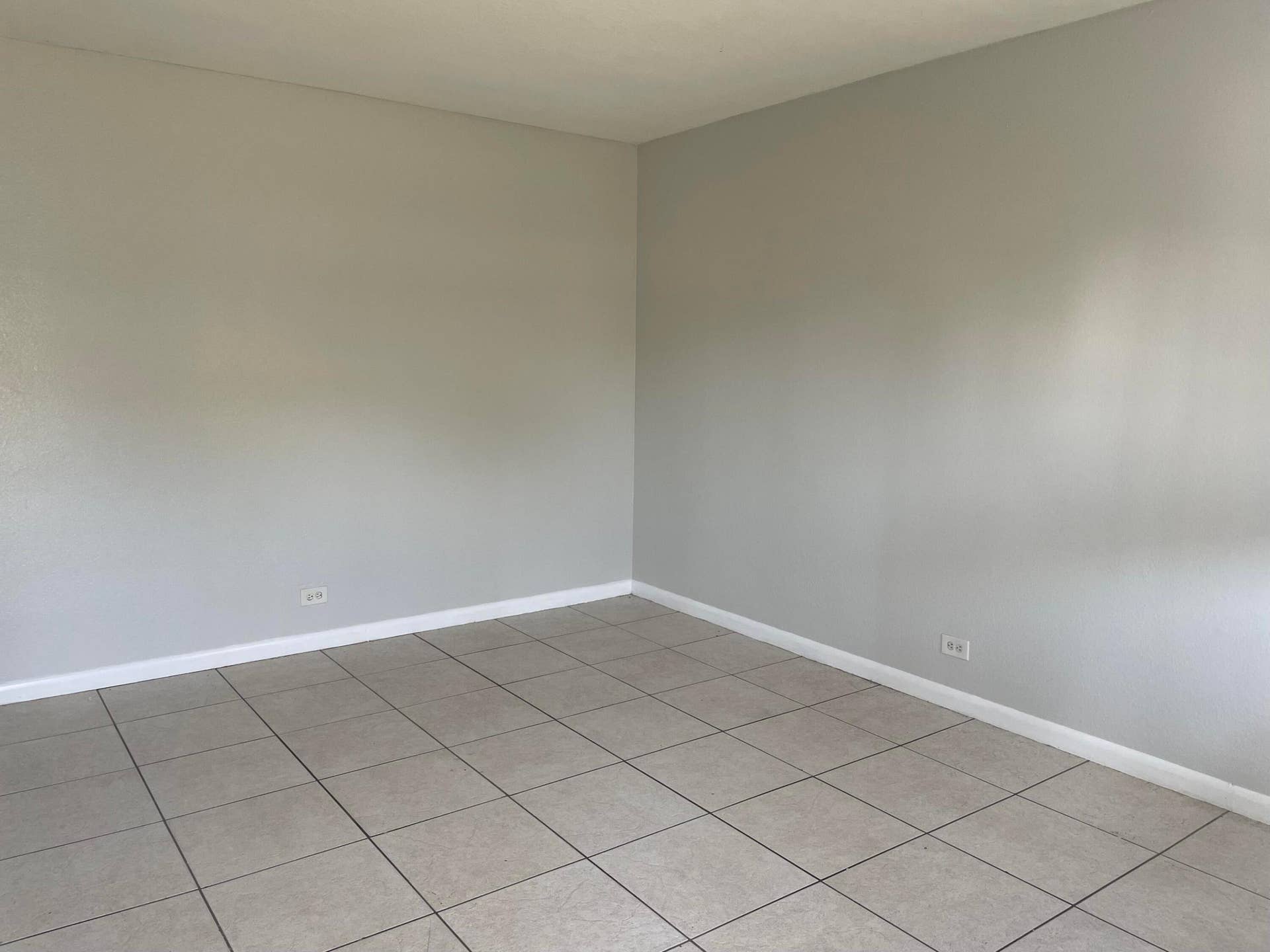 3300 Broadway Avenue, #2, West Palm Beach, FL 33407 Living Area