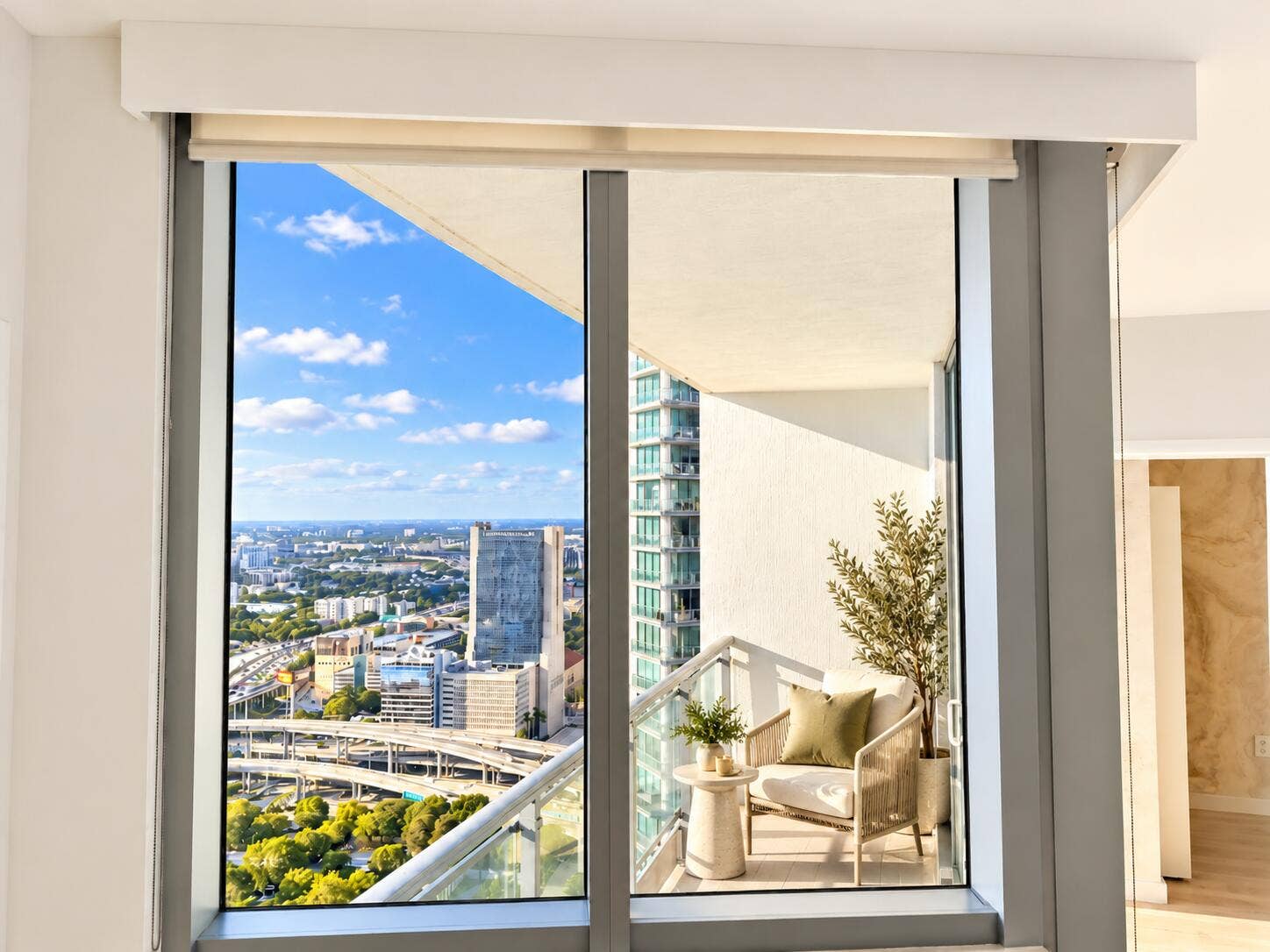 92 SW 3rd Street, #4006, Miami, Miami, FL 33130 Digitally staged (7a)