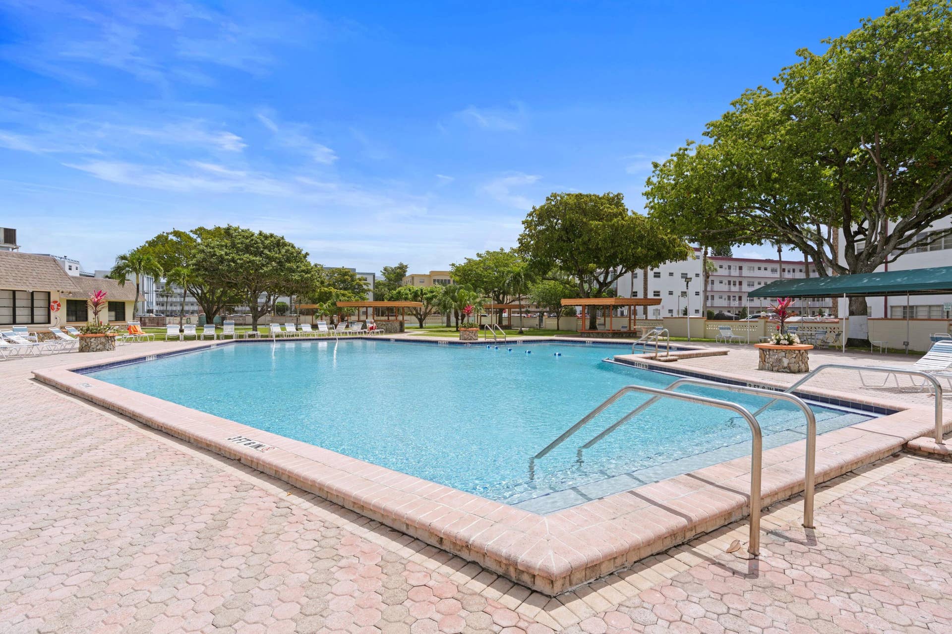 4000 NW 44TH Avenue, #208, Lauderdale Lakes, FL 33319 Pool
