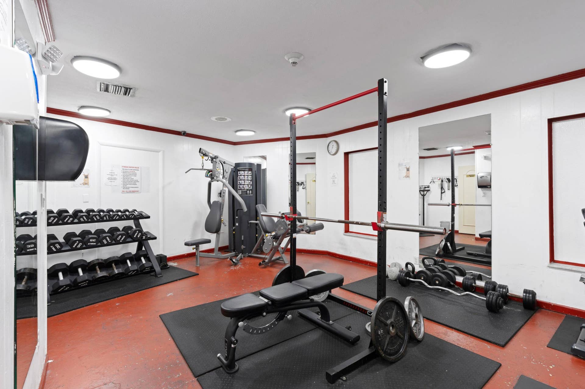 4000 NW 44TH Avenue, #208, Lauderdale Lakes, FL 33319 Amenities