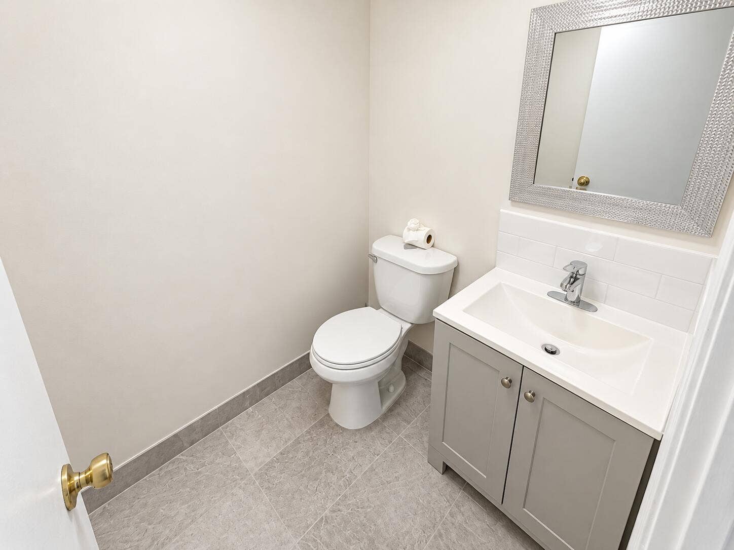 Boca Raton, Boca Raton, FL 33428 Modern Neutral Half-Bathroom