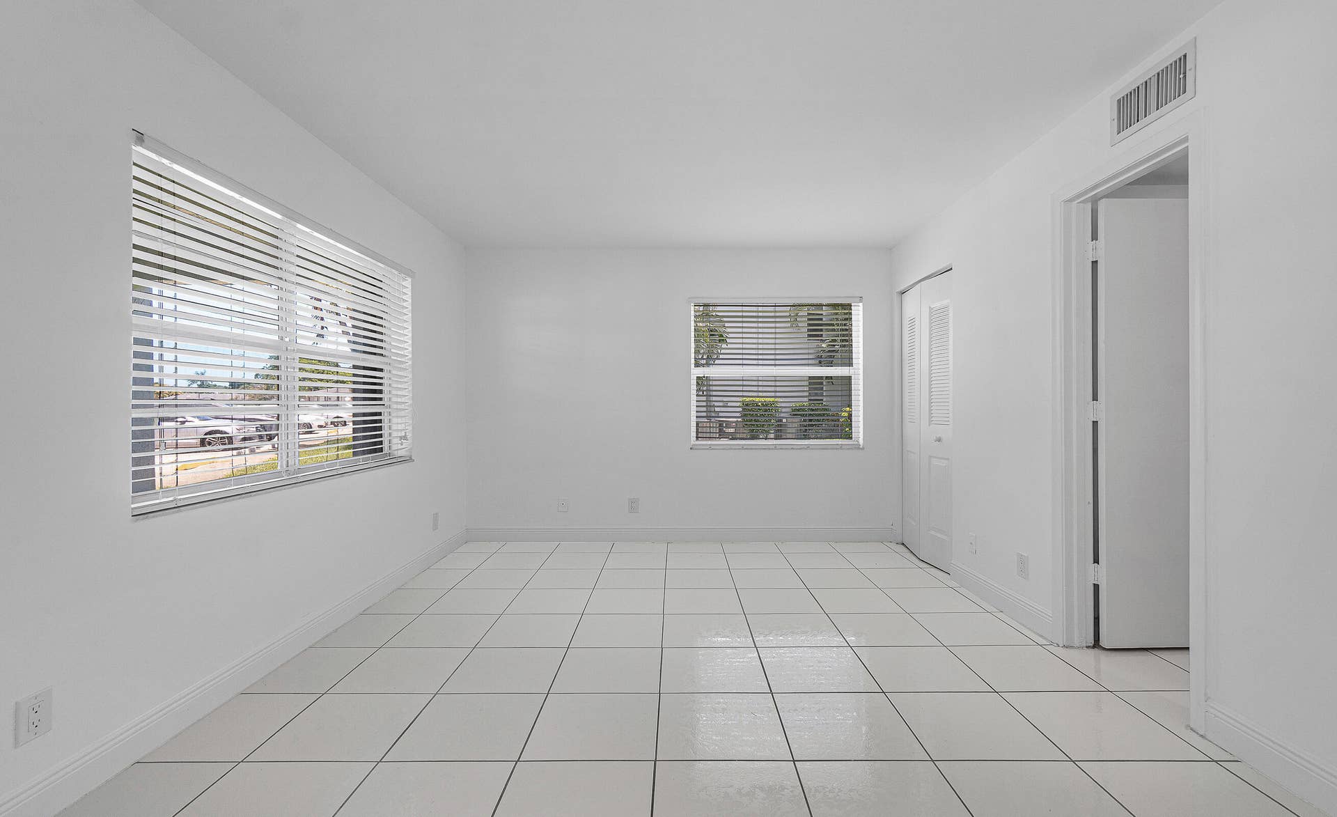 2830 SW 13th Street, #101, Delray Beach, FL 33445 10-2830 SW 13th Street 101