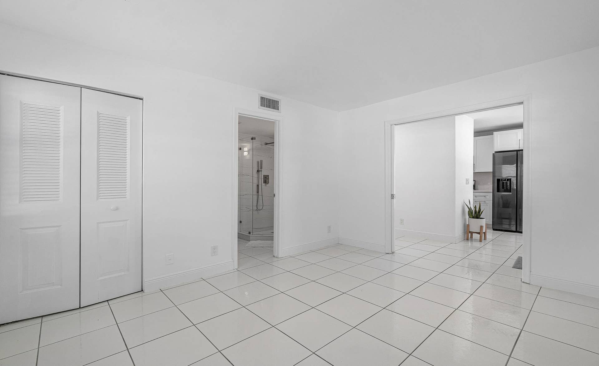 2830 SW 13th Street, #101, Delray Beach, FL 33445 11-2830 SW 13th Street 101